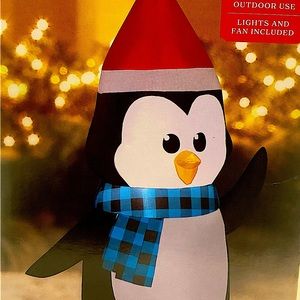Airblown Inflatables 3.5 Foot Christmas Penguin
